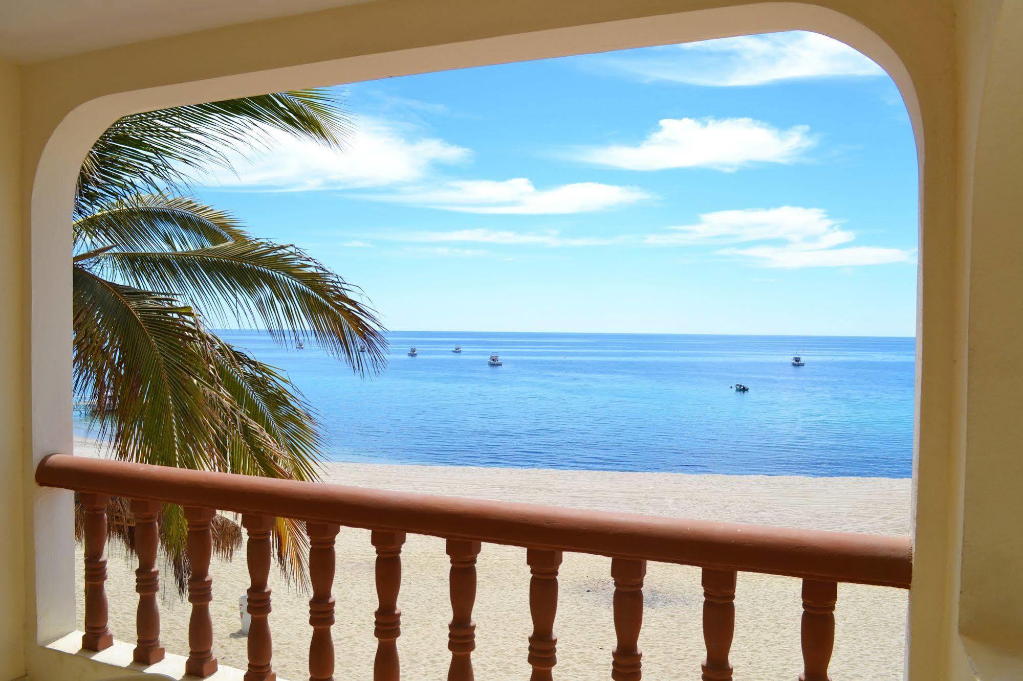 Hotel Playa Del Sol 로스베릴레스 외부 사진