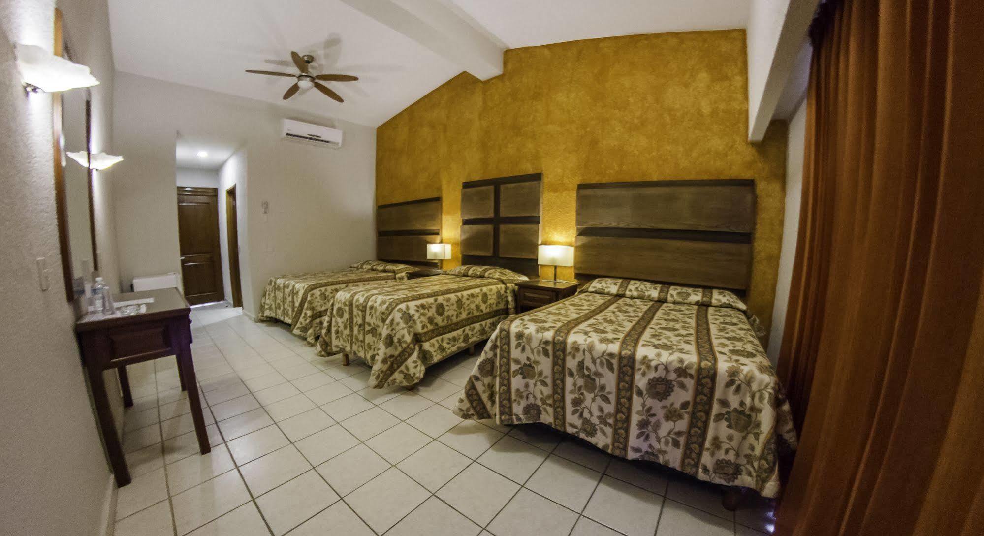 Hotel Playa Del Sol 로스베릴레스 외부 사진